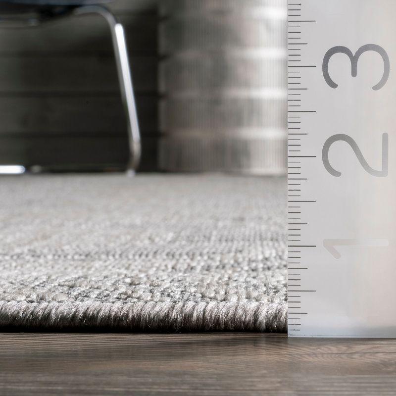 nuLOOM 2' x 3' Outdoor Geometric Area Rug, Stain Resistant, Weather Resistant, High Traffic, Patio, Balcony, Outside, Ranya Light Grey