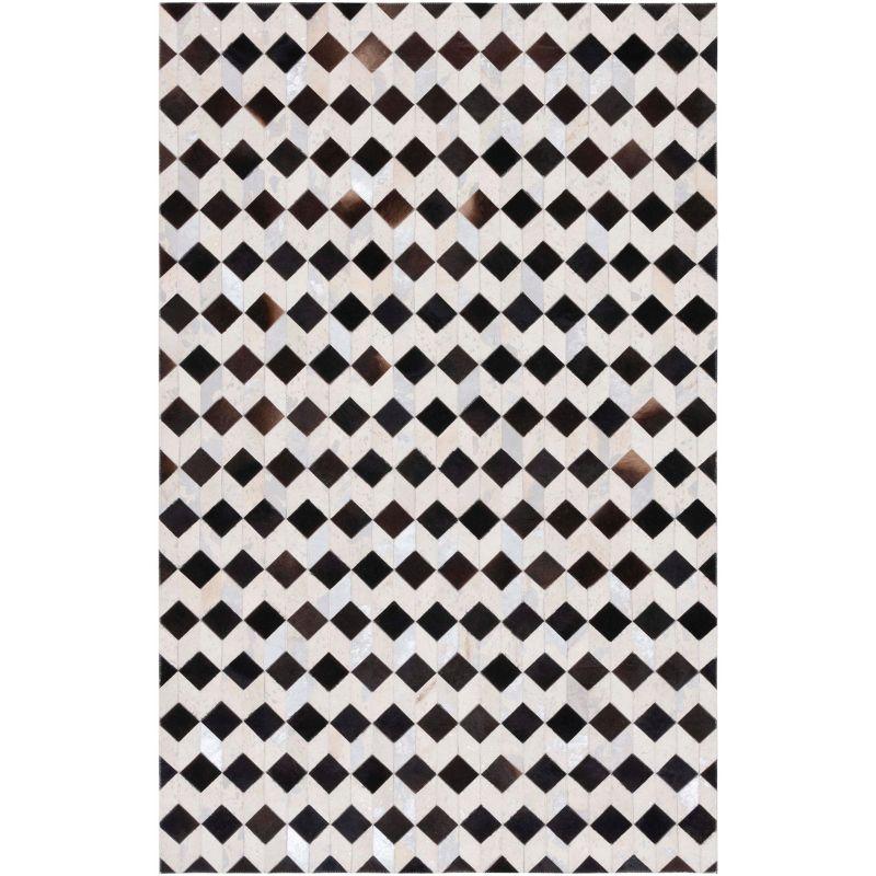 Studio Leather STL902 Hand Woven Area Rug - Beige/Black - 3'x5' - Safavieh.