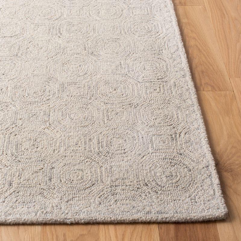 Micro-Loop MLP527 Hand Tufted Indoor Area Rug - Silver/Grey - 5'x5' - Safavieh