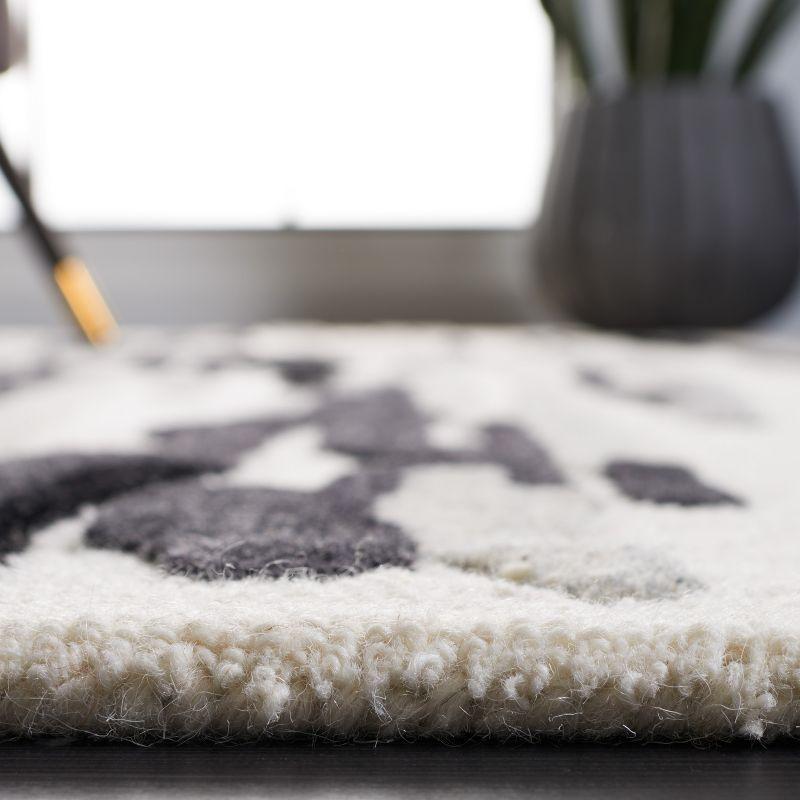 Rodeo Drive RD858 Hand Tufted Area Rug - Ivory/Black - 3'x5' - Safavieh.