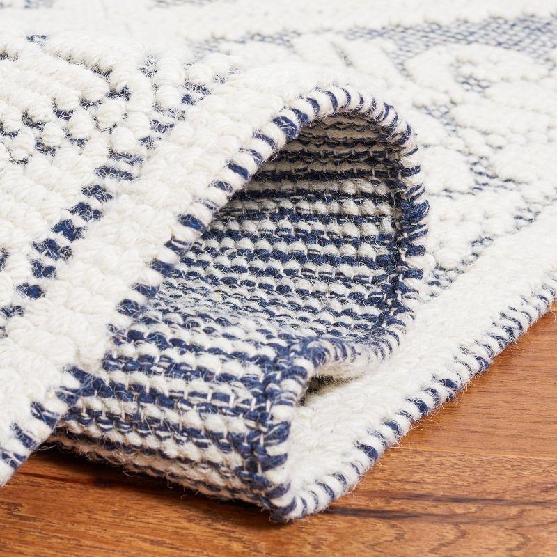 Vermont VRM306 Hand Woven Indoor Area Rug - Ivory/Navy - 4'x6' - Safavieh