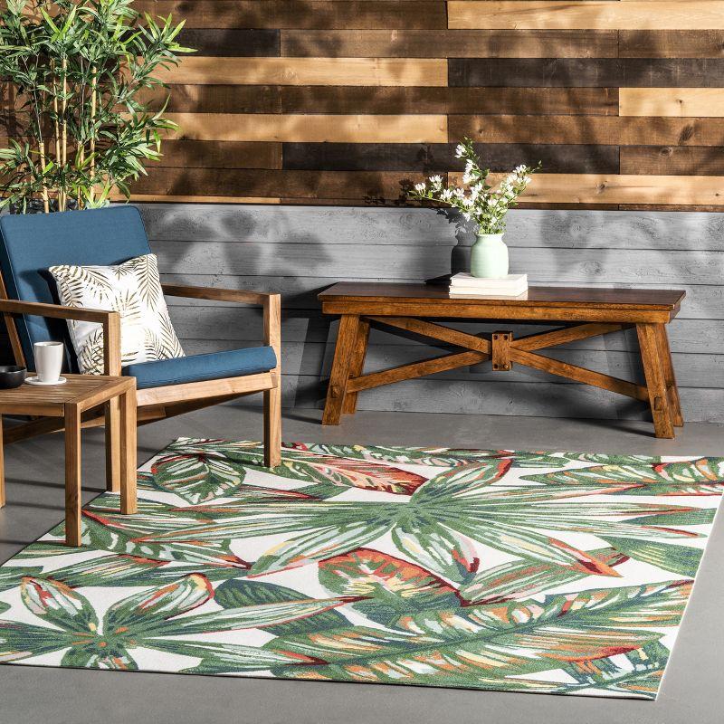 Lindsey Multicolor Floral Square Indoor/Outdoor Easy-Care Rug, 4'