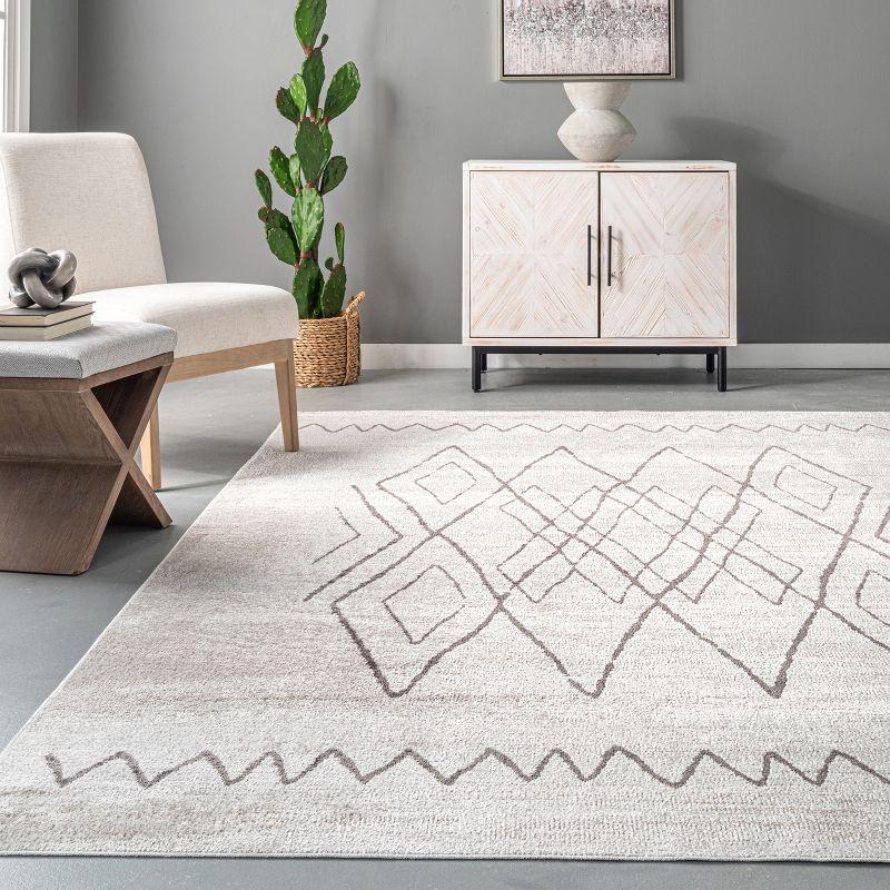 Eco-Friendly Easy-Care Beige Geometric Synthetic Area Rug, 4' x 6'