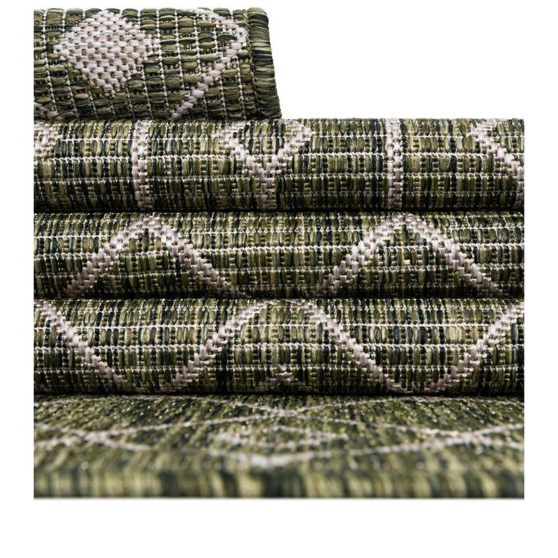 Unique Loom Outdoor Trellis Area Rug