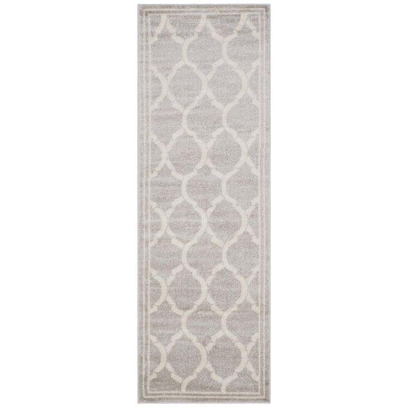 Amherst AMT415 Power Loomed Indoor Runner Rug - Light Grey/Ivory - 2'3"x9' - Safavieh