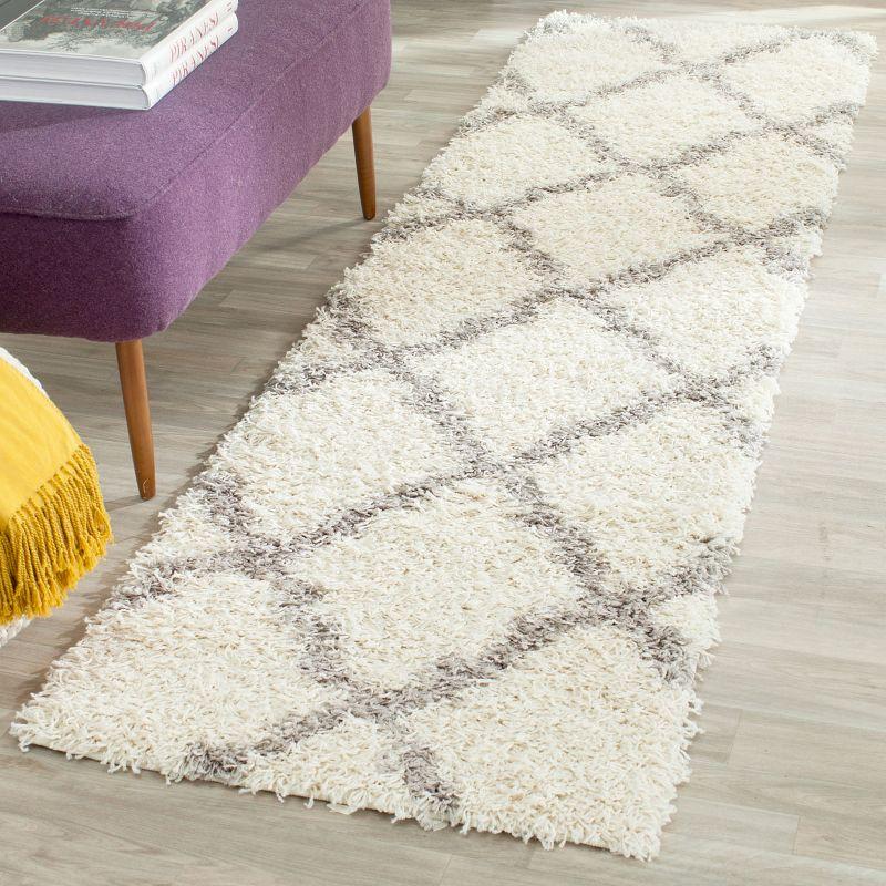 Dallas Shag SGD257 Power Loomed Area Rug  - Safavieh