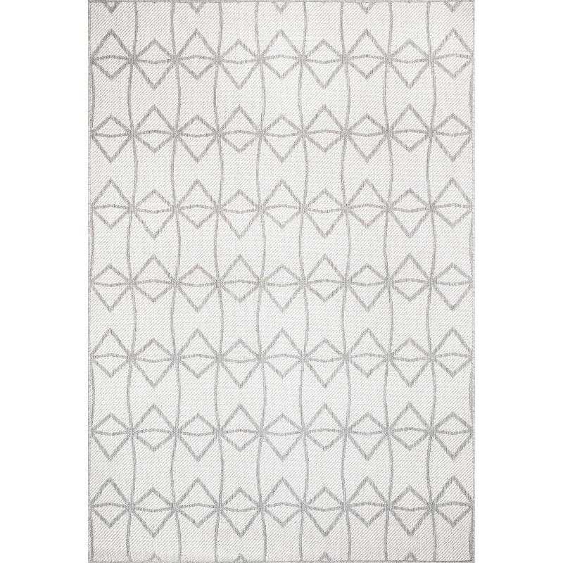 Nuloom Saunders Geometric Indoor/Outdoor Area Rug