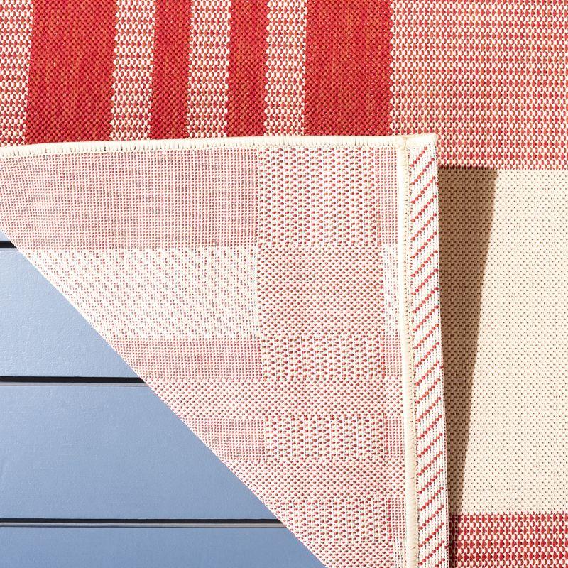 Courtyard Performance Plaid Rug