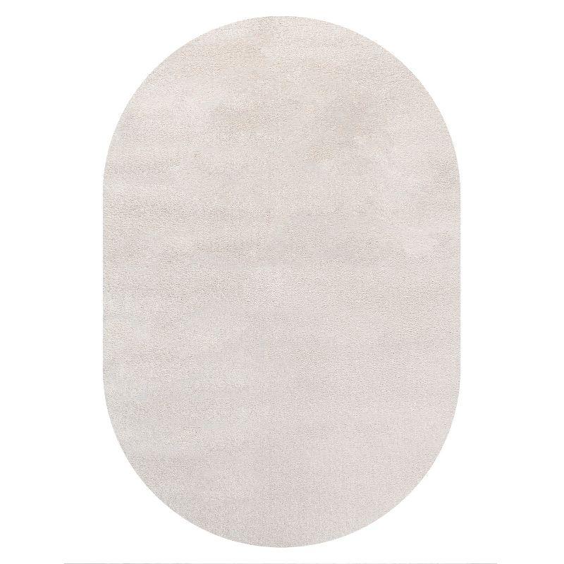 3'x5'Oval  Haze Solid Low-Pile, Ivory - JONATHAN Y