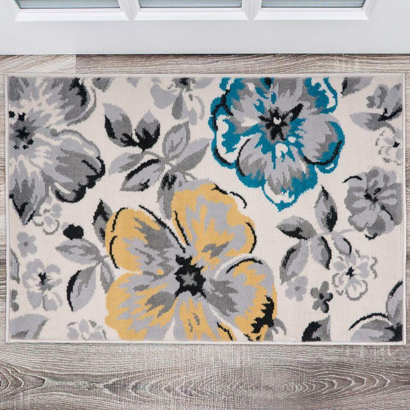 World Rug Gallery Modern Floral Design Cream 2' x 3' Area Rug