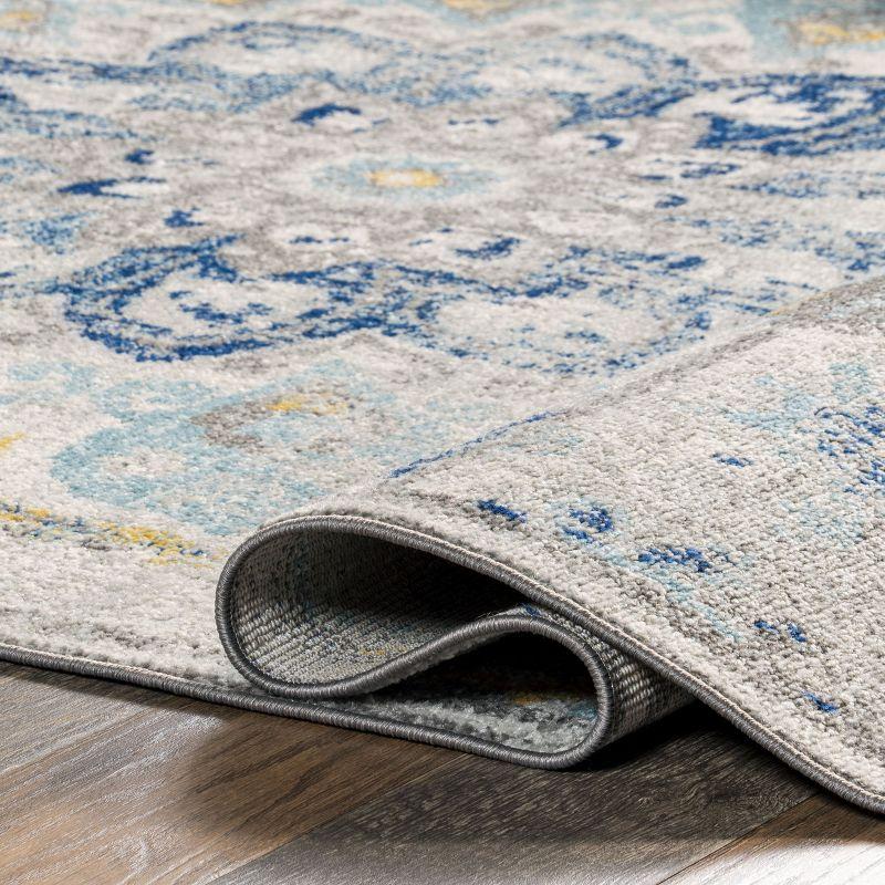 Nuloom Kiyoko Vintage Floral Area Rug