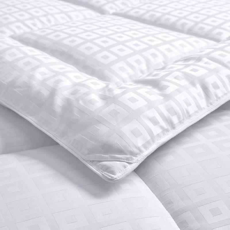 Peace Nest All Season White Down Alternative Duvet Comforter Insert with Jacquard Cover