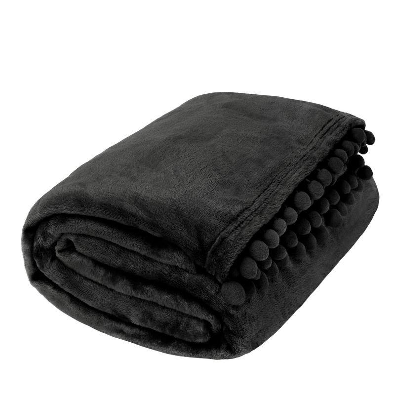 Pavilia Hand Woven Throw Blanket