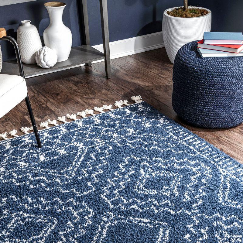 Nuloom Vasiliki Moroccan Global Tassel Indoor Area Rug