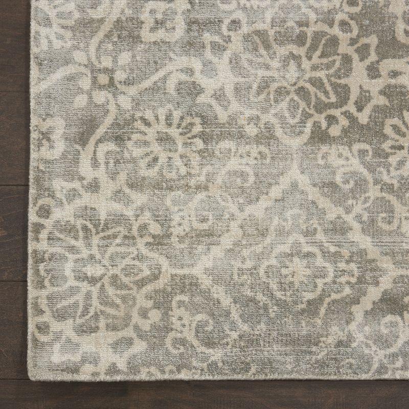 Desert Skies Hand-Loomed Gray Floral Runner Rug