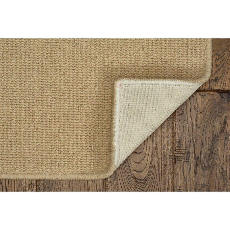 Hand-Crafted Tufted Wool Rectangular Rug in Natural