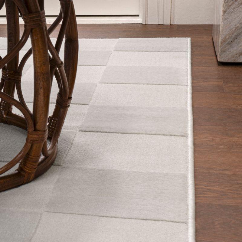 JONATHAN Y Thea Modern Geometric Checkerboard High-Low White/Cream 3 ft. x 5 ft. Area Rug