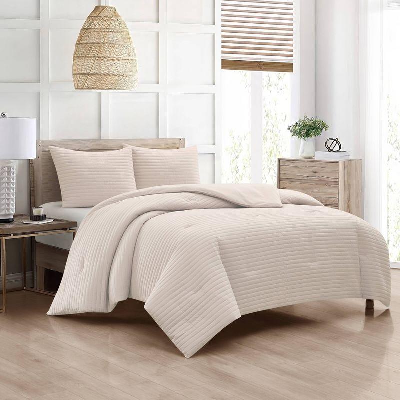 Felicia Polyester Comforter Set