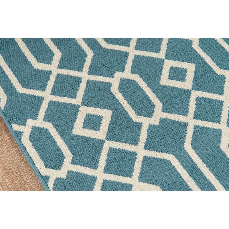 Indoor/Outdoor Lattice Rug