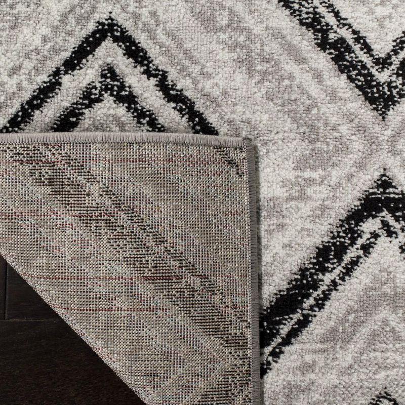 Skyler SKY120 Power Loomed Indoor Area Rug - Grey/Black - 5'1"x7'6" - Safavieh