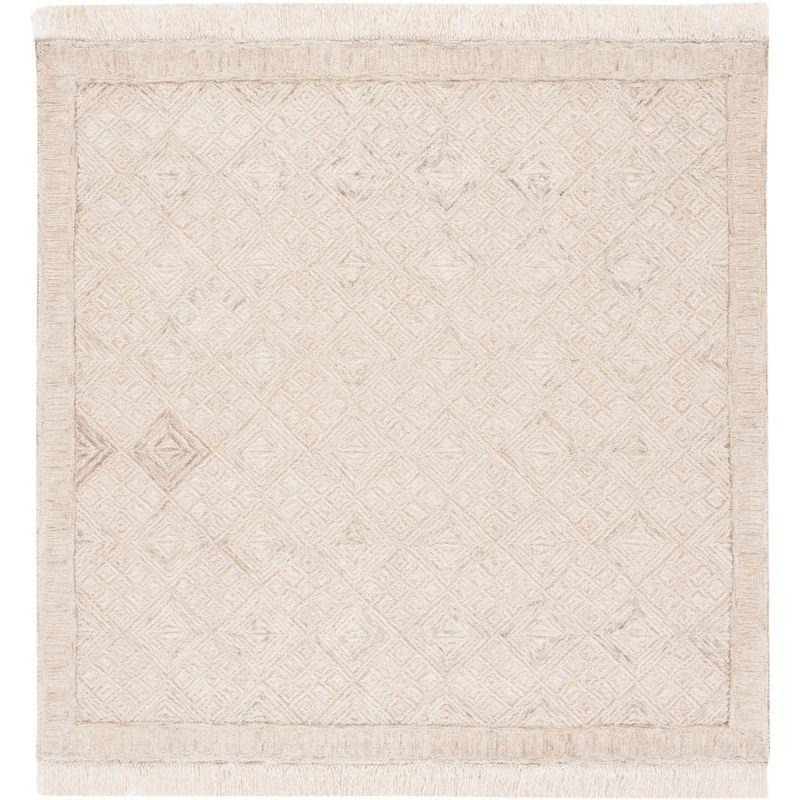 Ikat IKT803 Hand Tufted Area Rug  - Safavieh