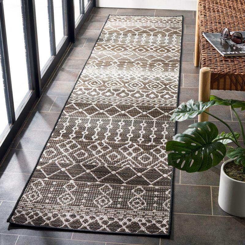 Havana Brown and Ivory Geometric Indoor/Outdoor Runner Rug