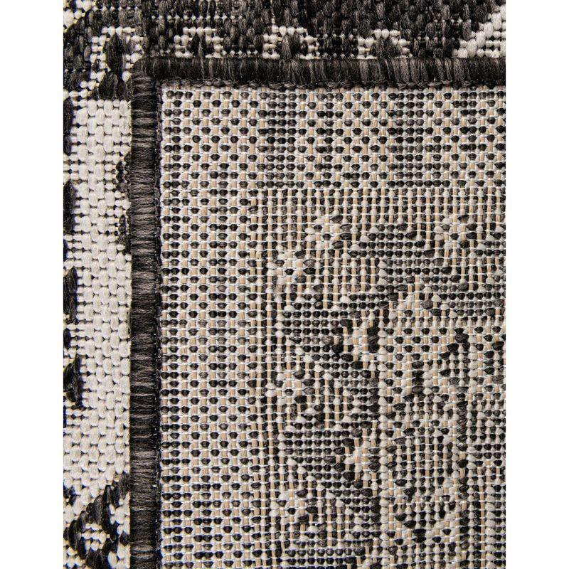 Unique Loom 7' 10 x 7' 10 Square Indoor/Outdoor Aztec Charcoal Gray Area Rug