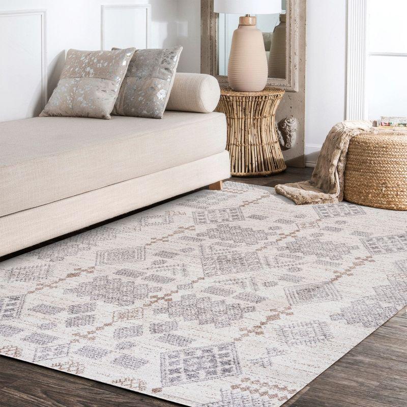 8'x10' Bhalil Berber Diamond Geometric Area Rug, Beige/Gray - JONATHAN Y