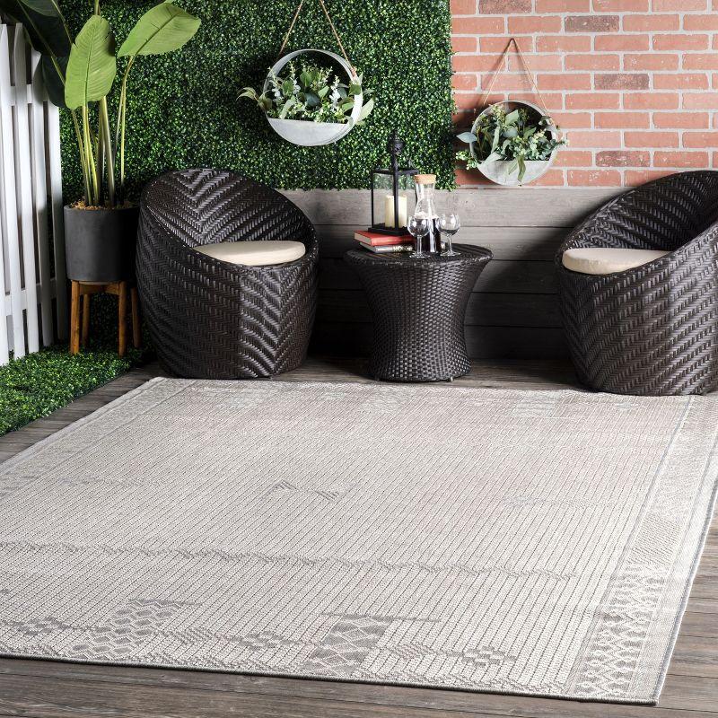 Foundry Select Altus Gray Indoor/Outdoor Area Rug