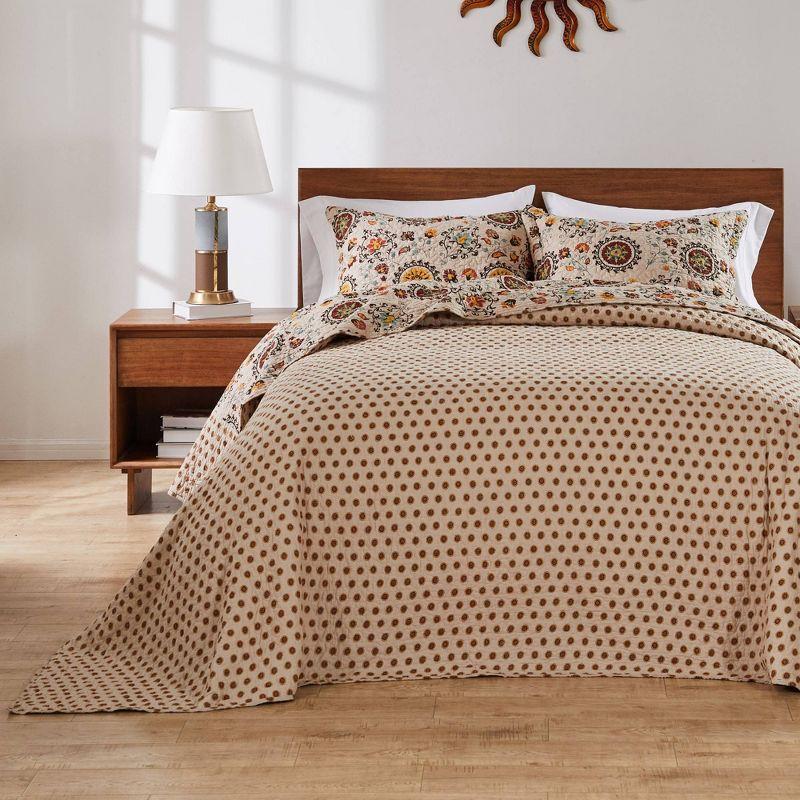 Andorra Medallion Cotton Reversible Quilt Set