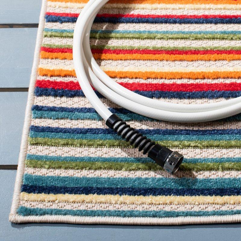 Cabana CBN323 Loomed Indoor Runner Rug - Ivory/Green - 2'2"x9' - Safavieh