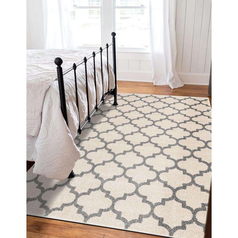 Unique Loom Trellis Philadelphia Area Rug