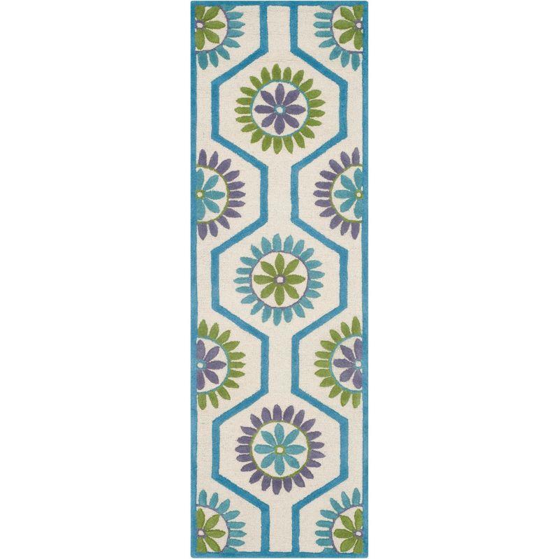 Cambridge CAM716 Hand Tufted Area Rug  - Safavieh
