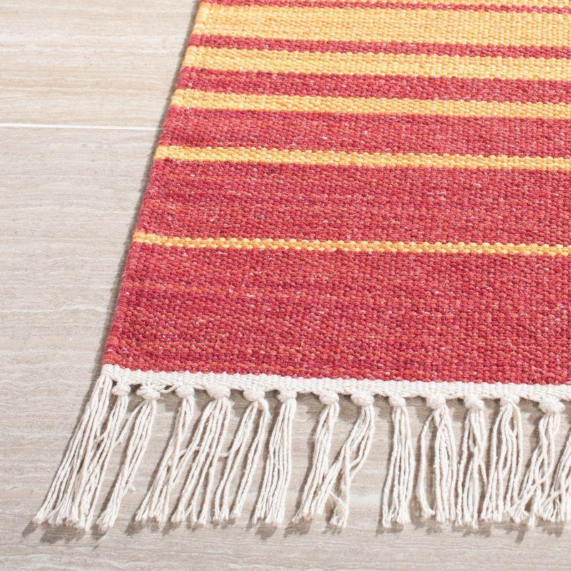 Coastal Charm Handwoven Cotton 6' Square Red Area Rug