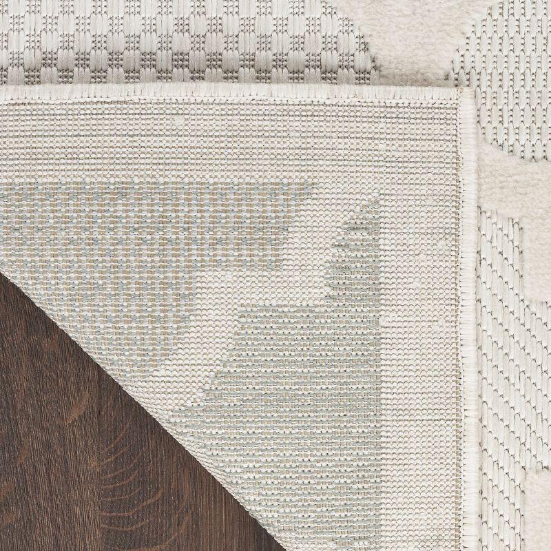 Ivory and White Synthetic Trellis Flat Woven 7' x 10' Rug