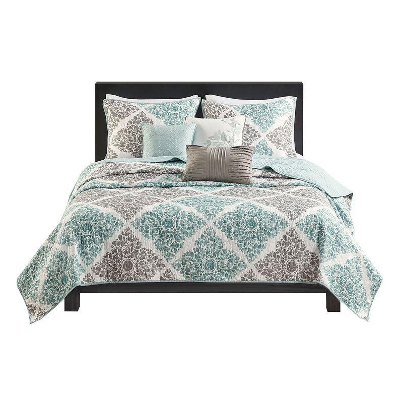 Madison Park 6 Piece Printed Quilt Set with Throw Pillows