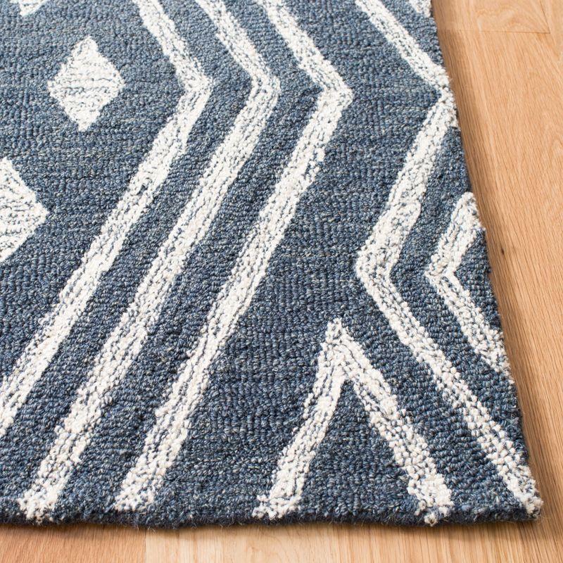 Handmade Tufted Blue Wool & Viscose 5'x8' Rectangular Area Rug