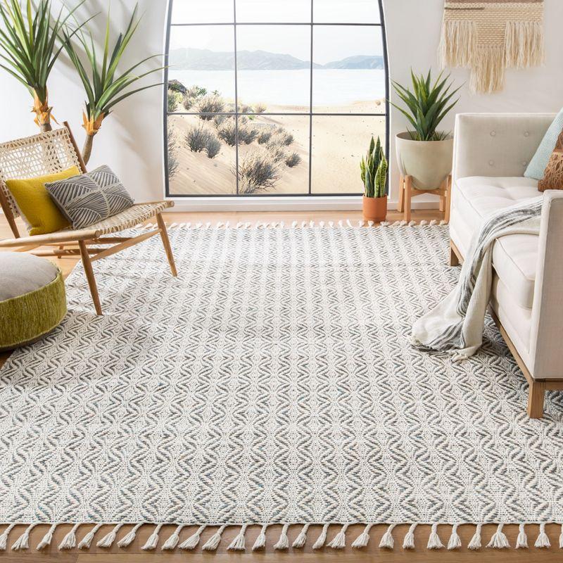 Artisan Beach House 8' x 10' Gray Hand-Tufted Wool Area Rug