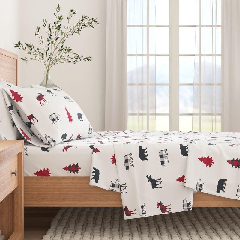 FreshFolds 100% Cotton Lodge Printed Flannel Sheet Set