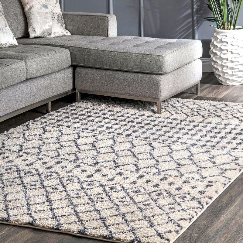 Barbara Reversible Beige Geometric Shag Area Rug 6'7" x 9'