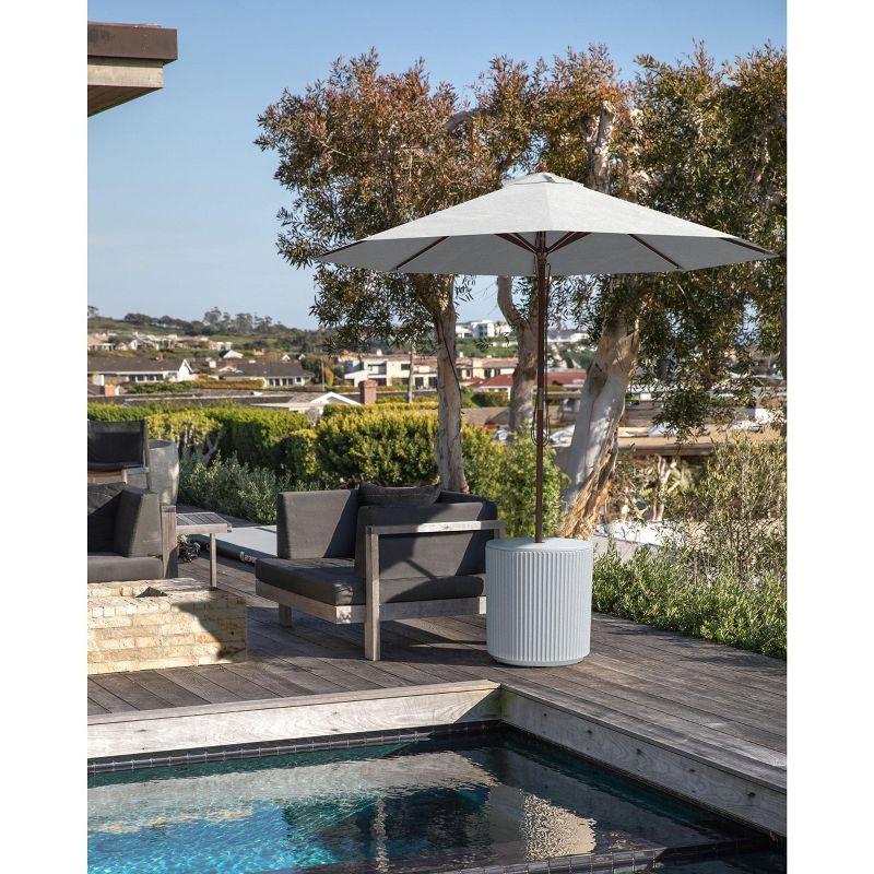 Demi 18.5'' Plastic Outdoor Side Table