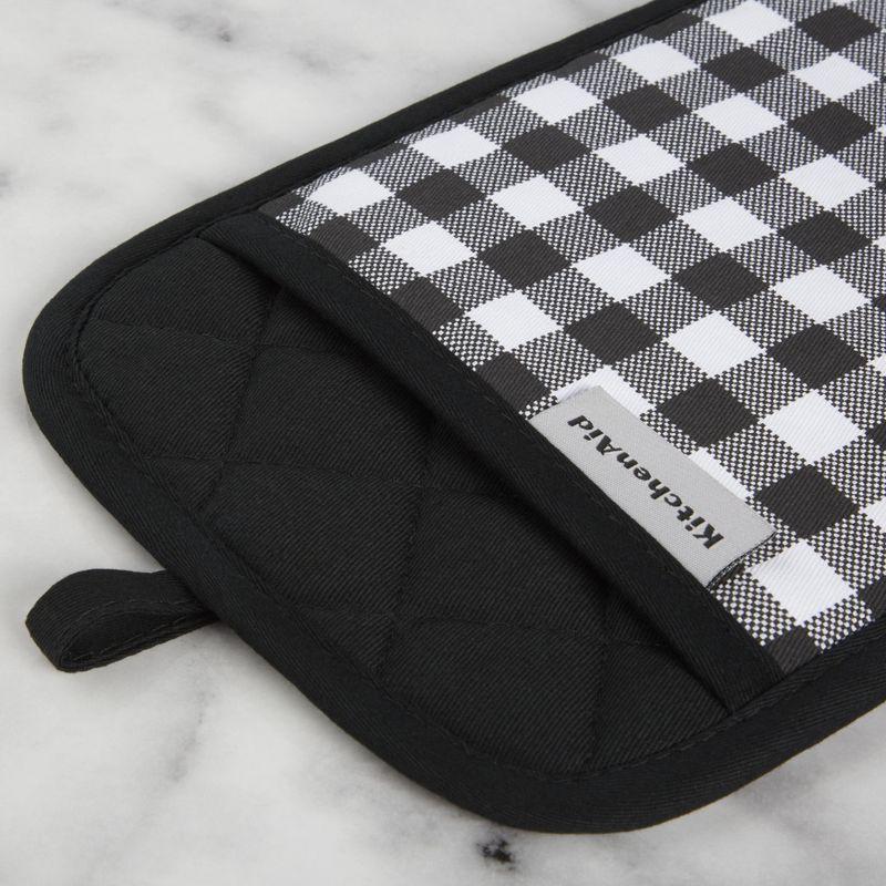 Onyx Black Gingham Silicone Pot Holder Set, 7"x10"