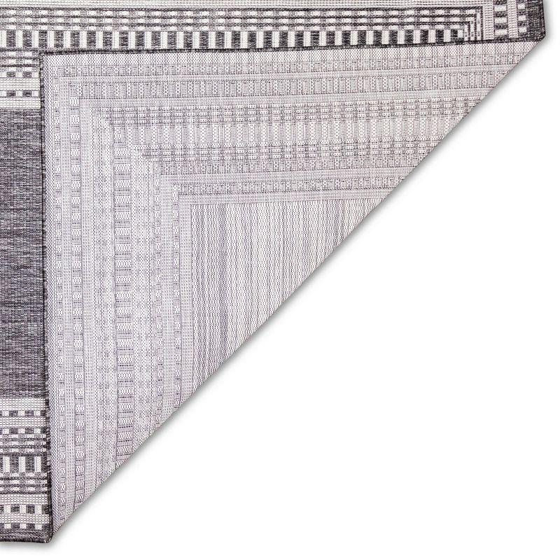 Liora Manne Malibu Etched Border Indoor/Outdoor Rug Charcoal 7'10" x 9'10"