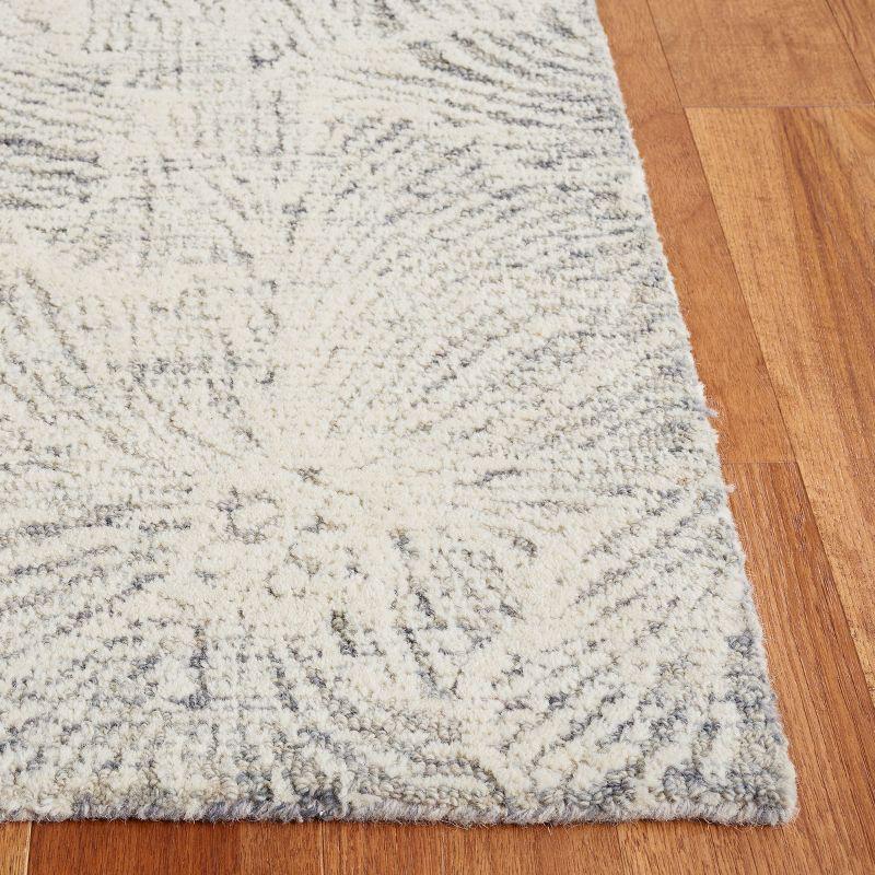 Ivory and Gray Tufted Wool Rectangular Area Rug