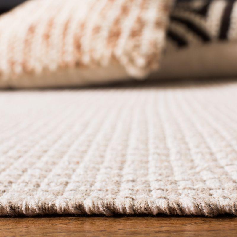 Montauk MTK340 Hand Woven Indoor Accent Rug - Ivory/Grey - 4'x4' - Safavieh