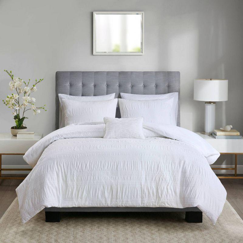 Nicolette White Standard Cotton 200 TC Seersucker 4-Piece Duvet Cover Set