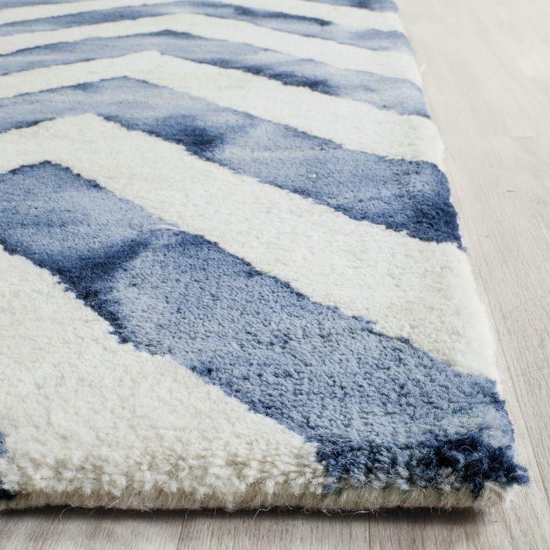 Dip Dye DDY715 Hand Tufted Area Rug  - Safavieh