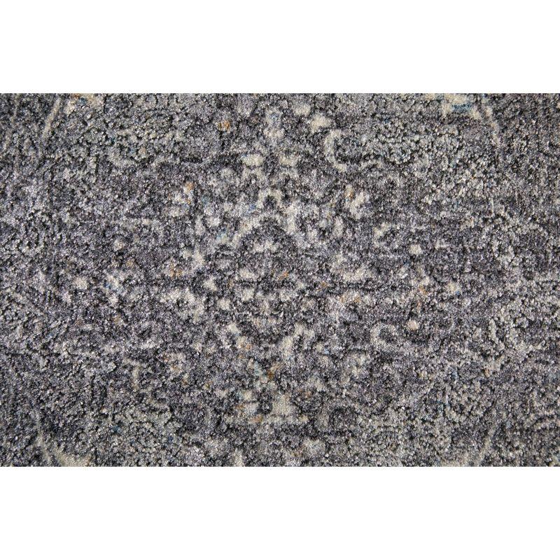 Sarrant Transitional Medallion Gray/Silver/Ivory Area Rug