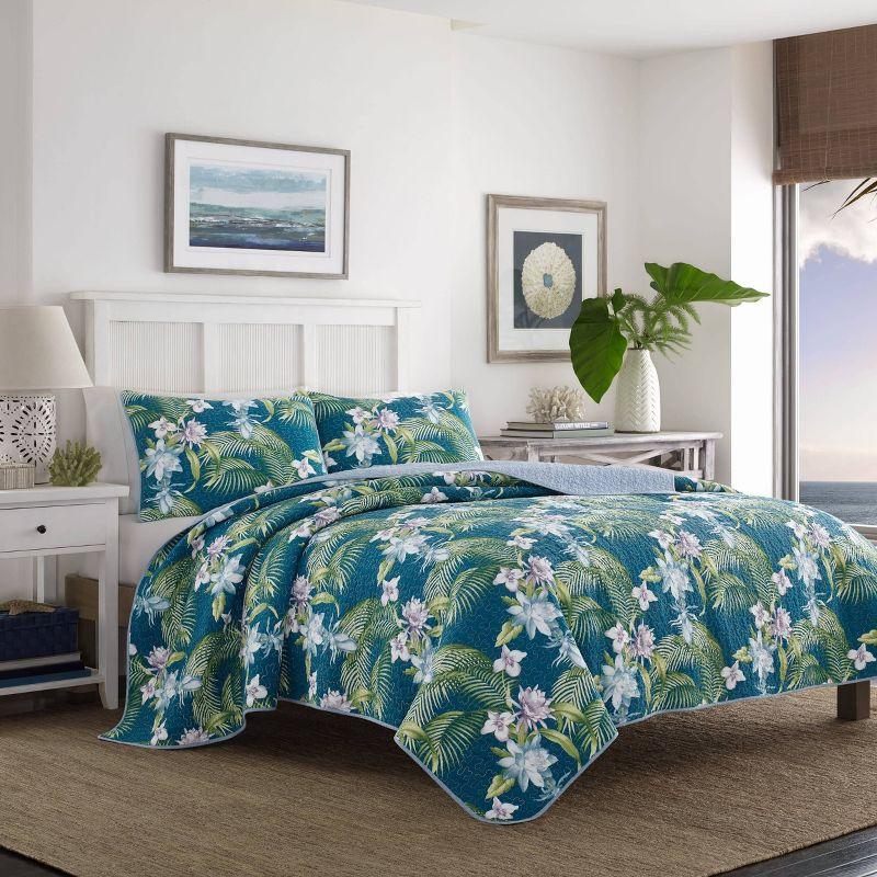 Coastal Breeze Full/Queen Blue Cotton Reversible Quilt Set