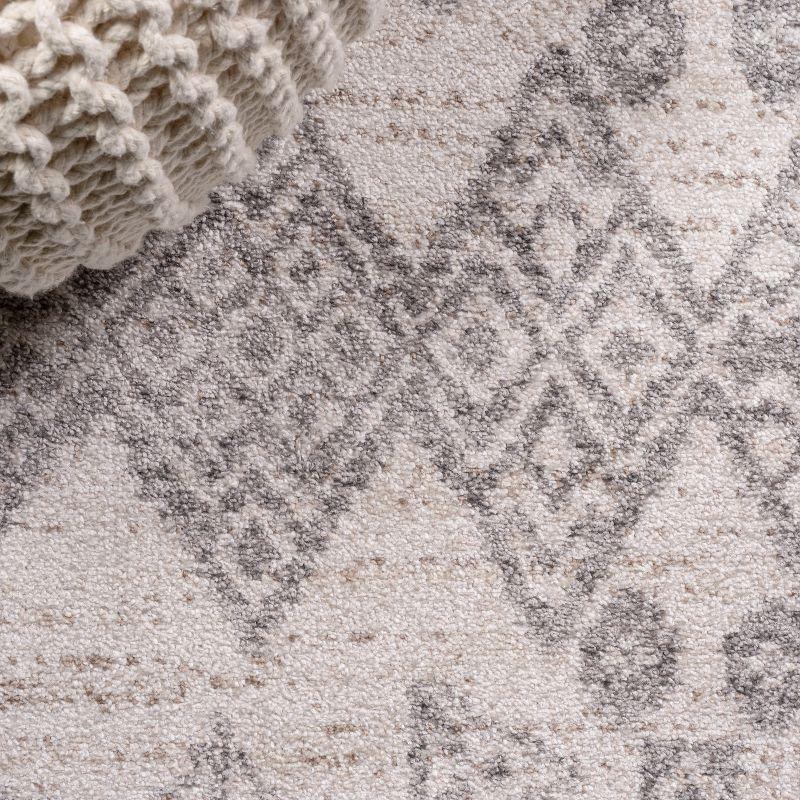 2'x10' Idris Diamond Geometric Runner Rug, Gray - JONATHAN Y